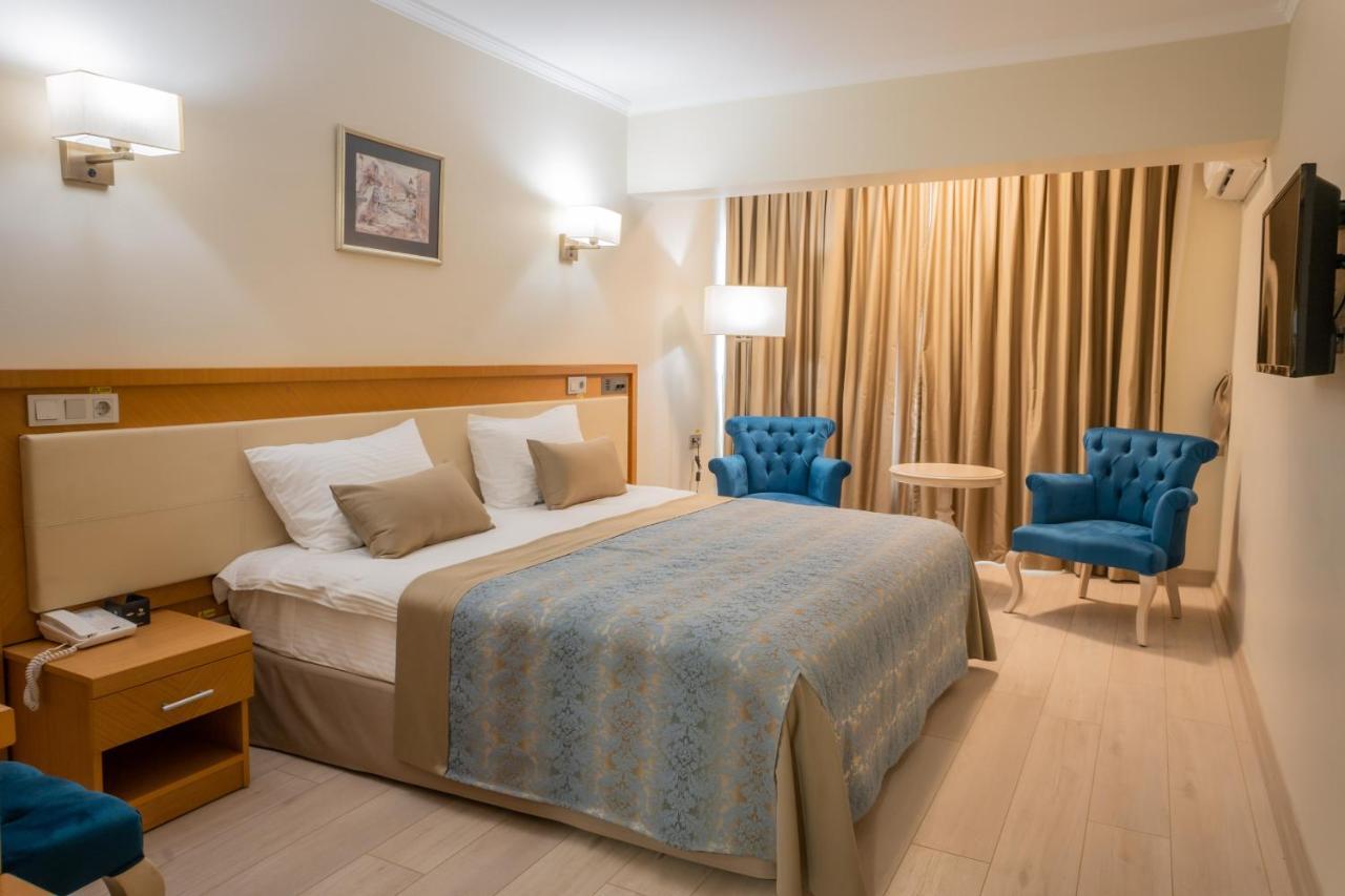 Patalya Lakeside Resort Hotel Golbası Buitenkant foto